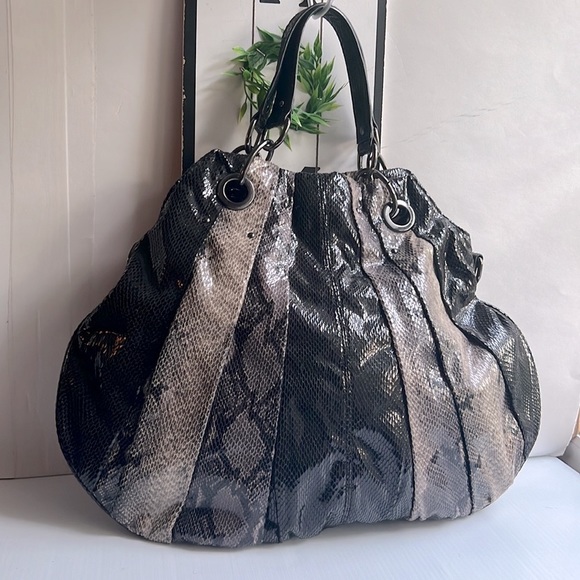 Vintage Nine West black ,grey and tan snakeskin pattern handbag - Picture 2 of 10